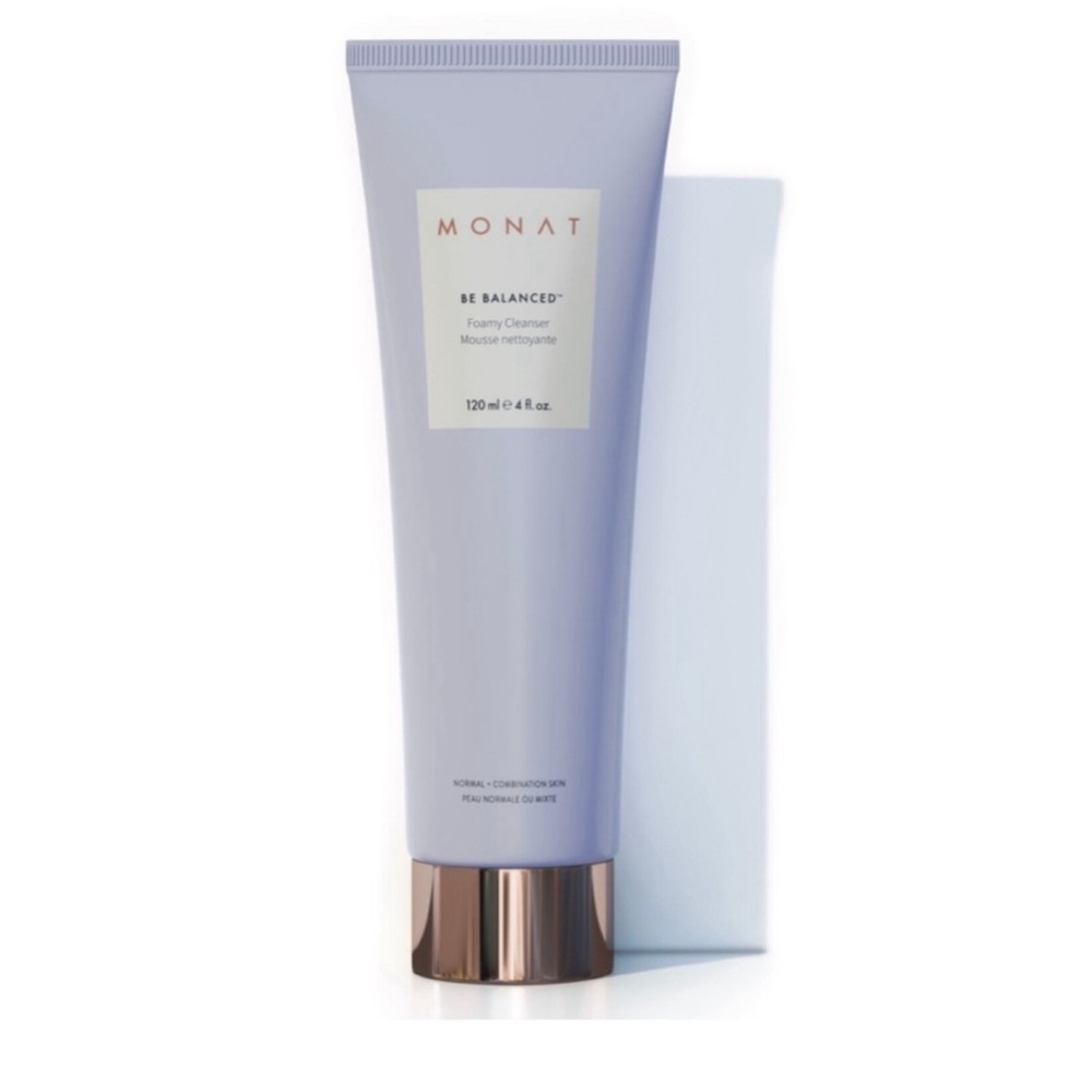 Monat Be balanced foamy cleanser